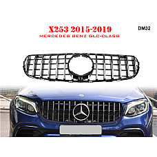 Черна решетка със сребърни детайли за Mercedes GLC X253 15-19г. AMG - DM32
